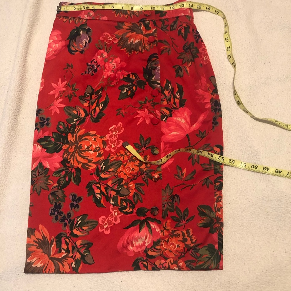 Zara red floral skirt